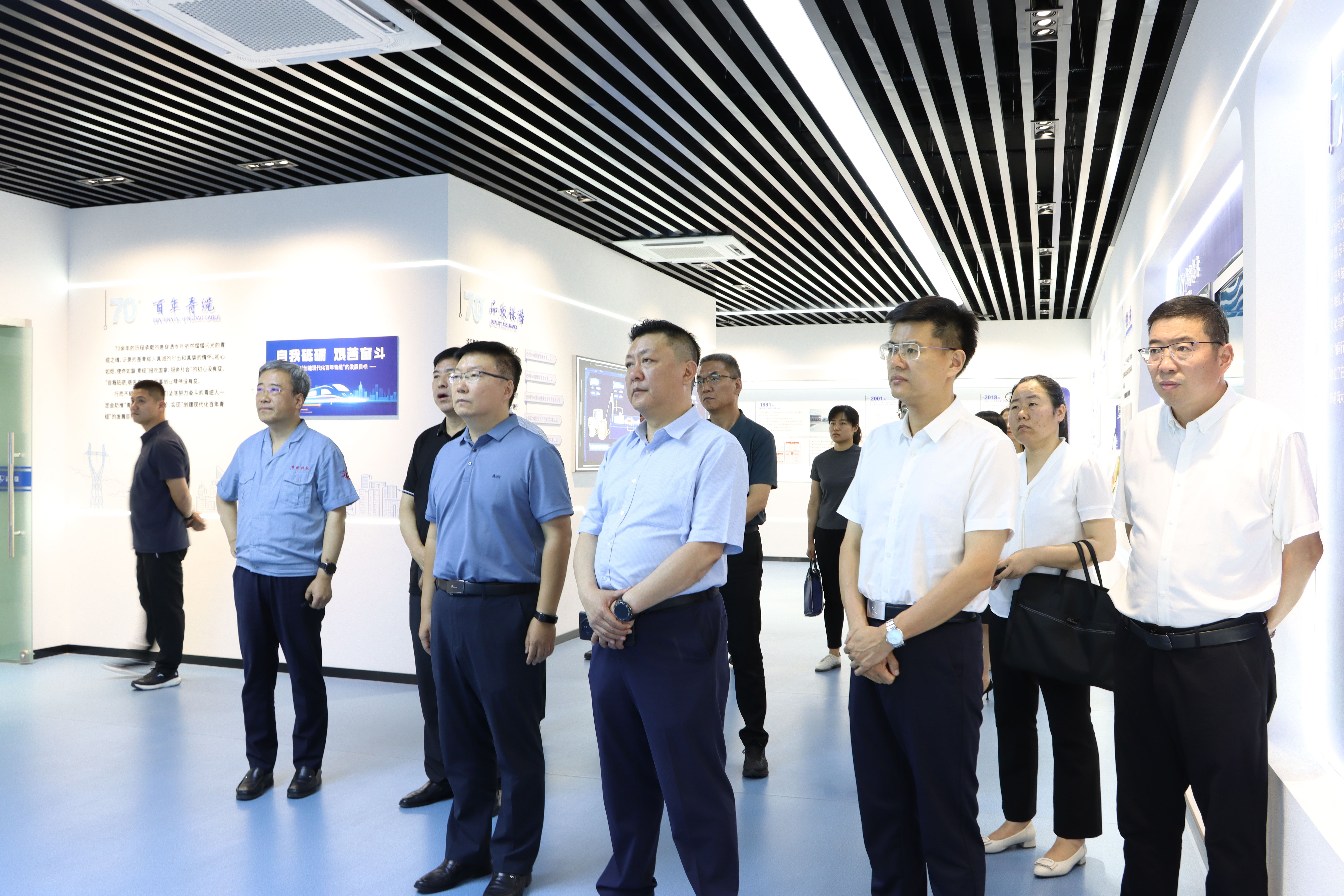 山东省第十四次企业民主管理工作 第一调研组到青缆调研(图1) 山东省第十四次企业民主管理工作 第一调研组到青缆调研(图1)